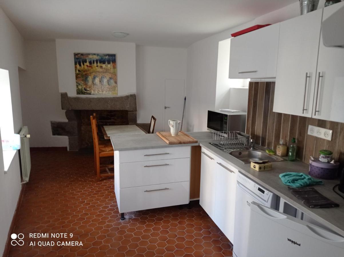 Le Terrier Du Lapin Blanc Apartment Сен-Брук Екстериор снимка