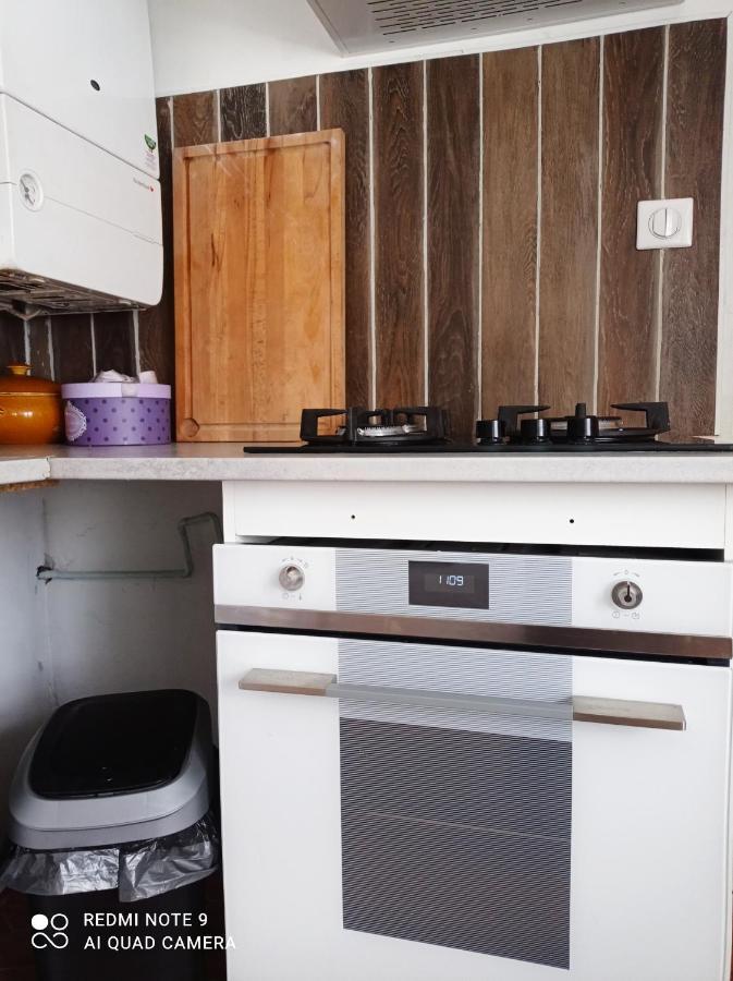Le Terrier Du Lapin Blanc Apartment Сен-Брук Екстериор снимка